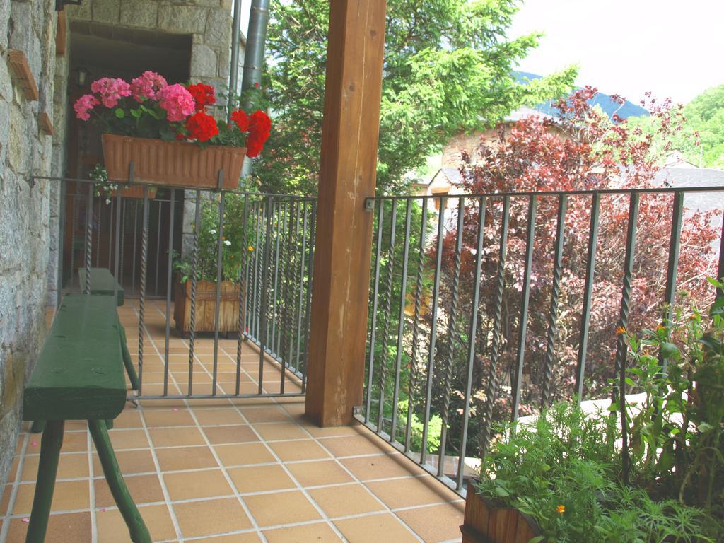 Hotel La Farga Ripoll Exterior photo
